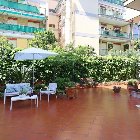 Garden House Giulia Apartment Соренто Екстериор снимка